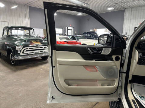 2023 Lincoln Navigator L Black Label