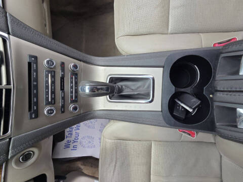 2011 Lincoln MKT