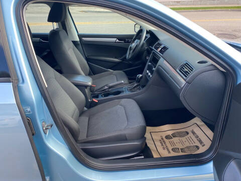 2012 Volkswagen Passat S