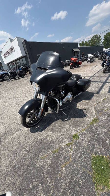 2017 Harley-Davidson Street Glide Special