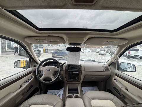 2005 Ford Explorer Eddie Bauer