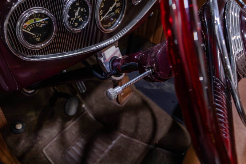 1936 Ford Cabriolet