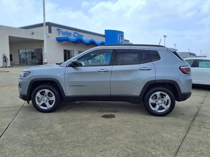 2024 Jeep Compass Latitude