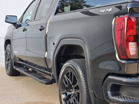 2026 GMC Sierra 1500 Elevation Standard