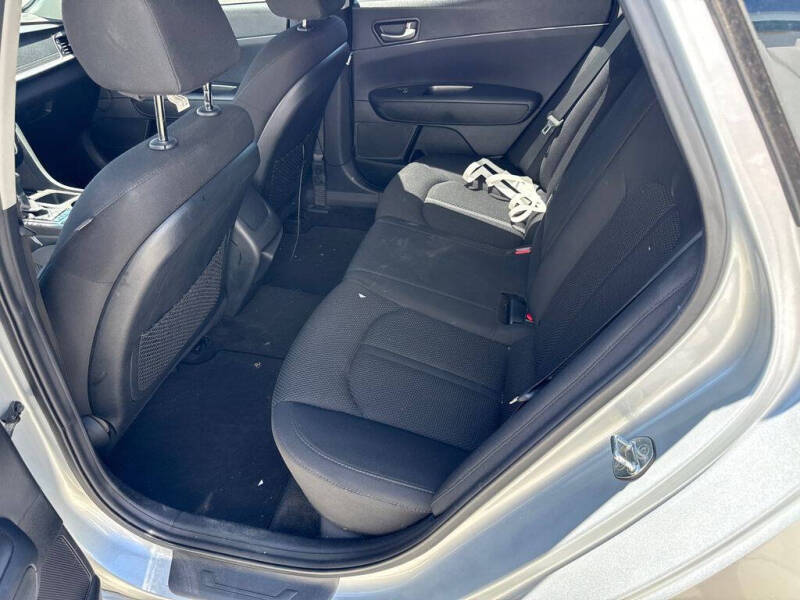 2019 Kia Optima LX