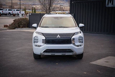 2023 Mitsubishi Outlander PHEV SEL