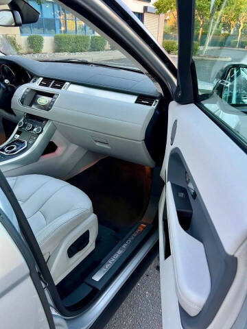 2015 Land Rover Range Rover Evoque Pure Plus