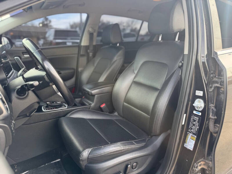 2020 Kia Sportage EX