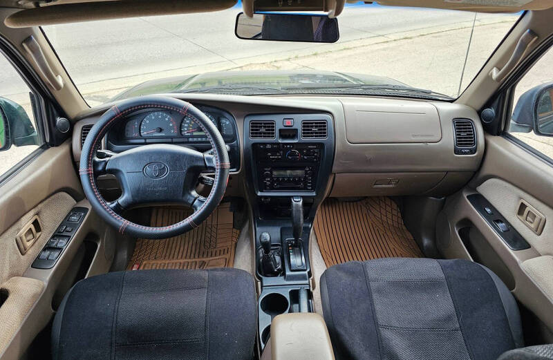 2000 Toyota 4Runner SR5