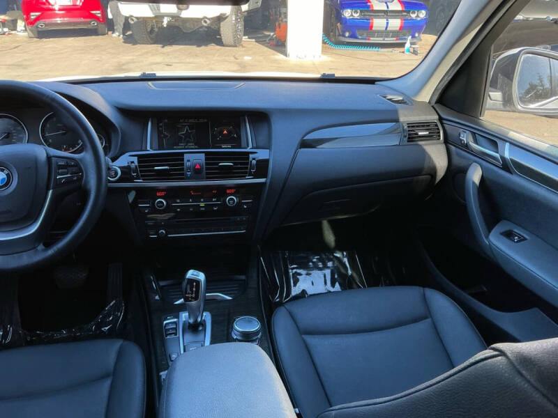 2017 BMW X3 sDrive28i