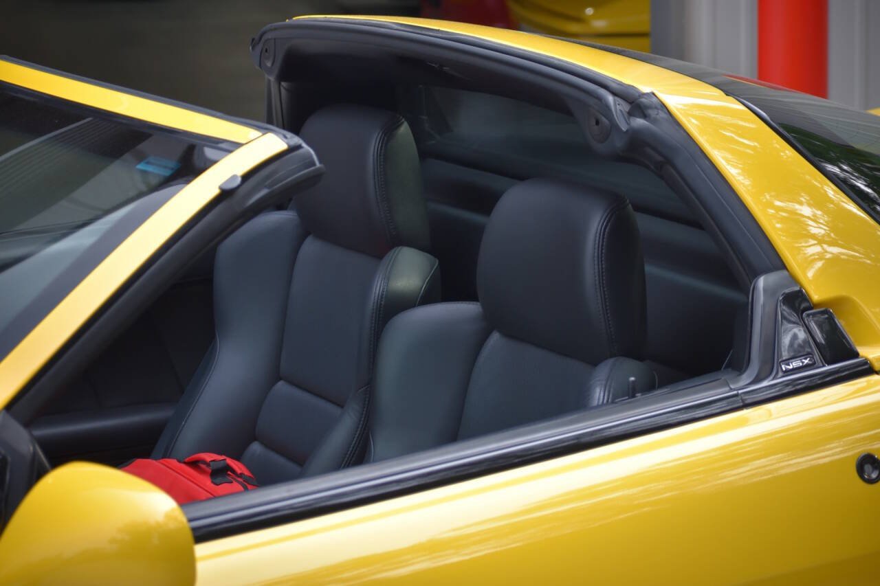 2002 Acura NSX 35