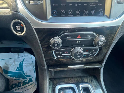 2017 Chrysler 300 C