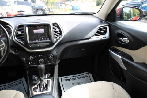 2017 Jeep Cherokee Latitude