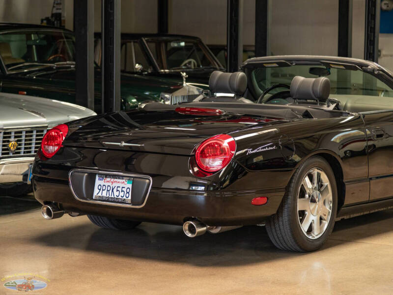 2002 Ford Thunderbird Deluxe