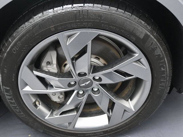 2023 Genesis Electrified GV70