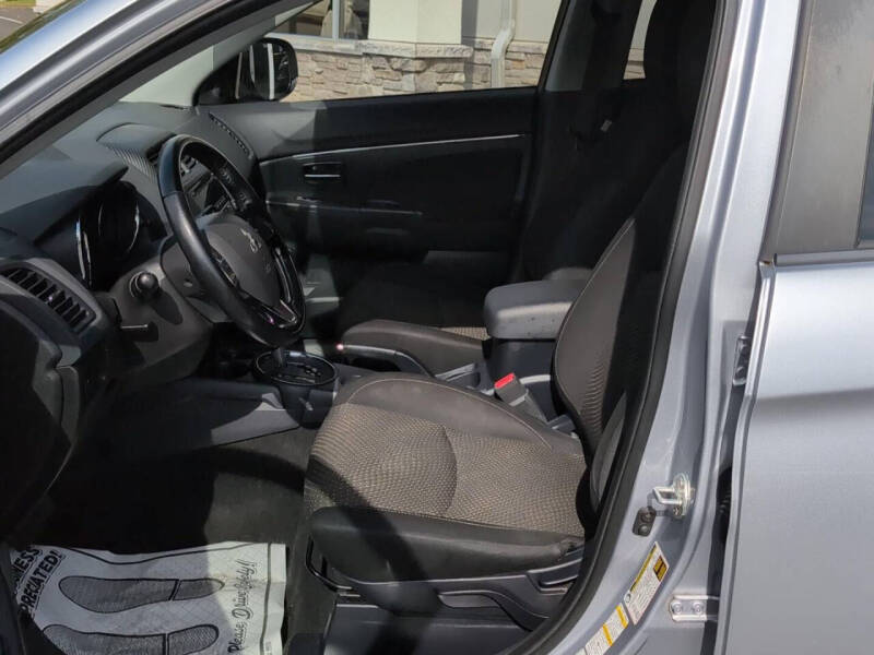 2016 Mitsubishi Outlander Sport 2.4 ES