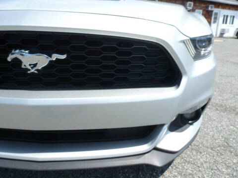 2016 Ford Mustang V6