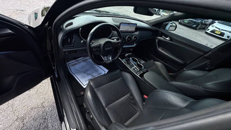 2022 Kia Stinger