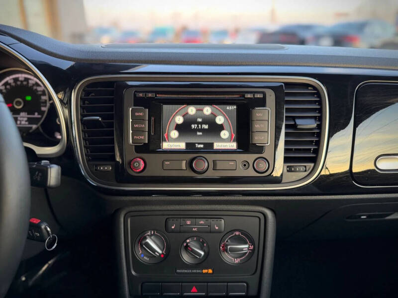 2015 Volkswagen Beetle Convertible