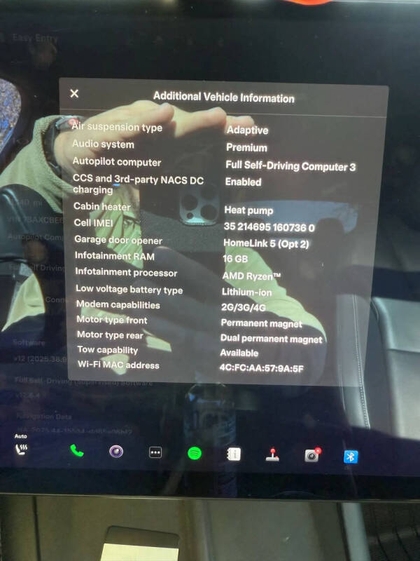 2022 Tesla Model X Plaid
