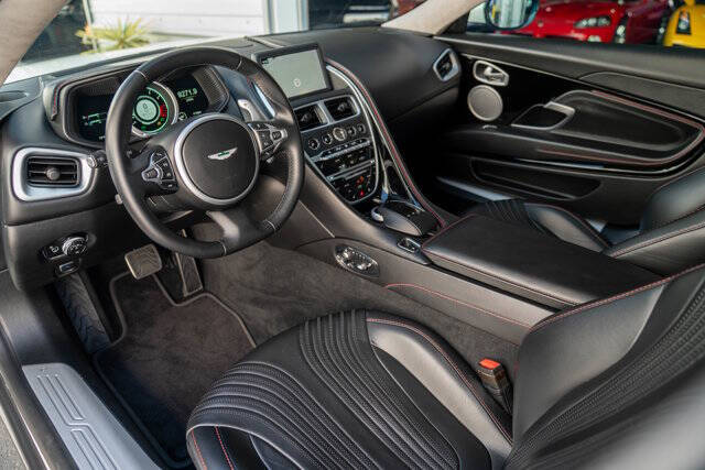 2019 Aston Martin DB11 3