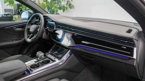 2023 Audi SQ8 4.0T quattro Premium Plus