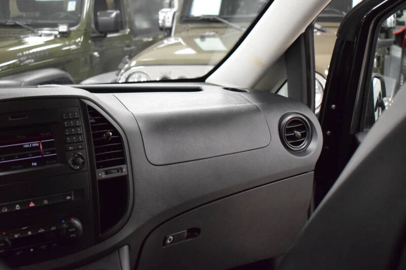 2019 Mercedes-Benz Metris Passenger