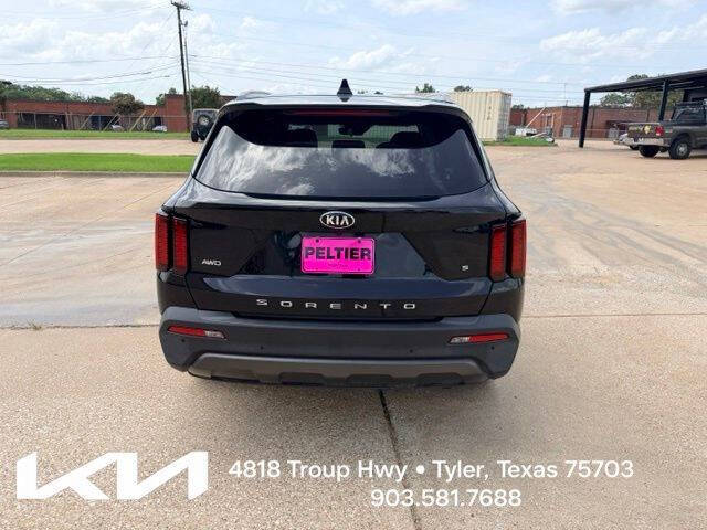 2021 Kia Sorento S