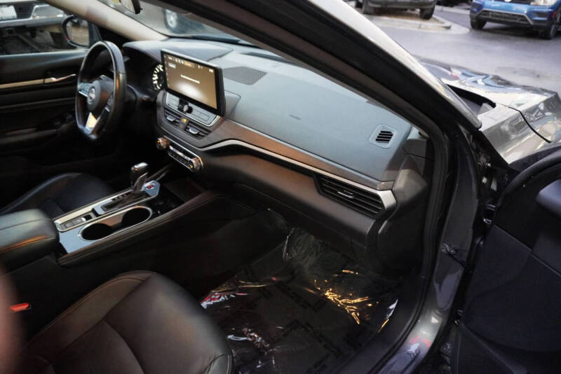 2023 Nissan Altima 2.5 SL