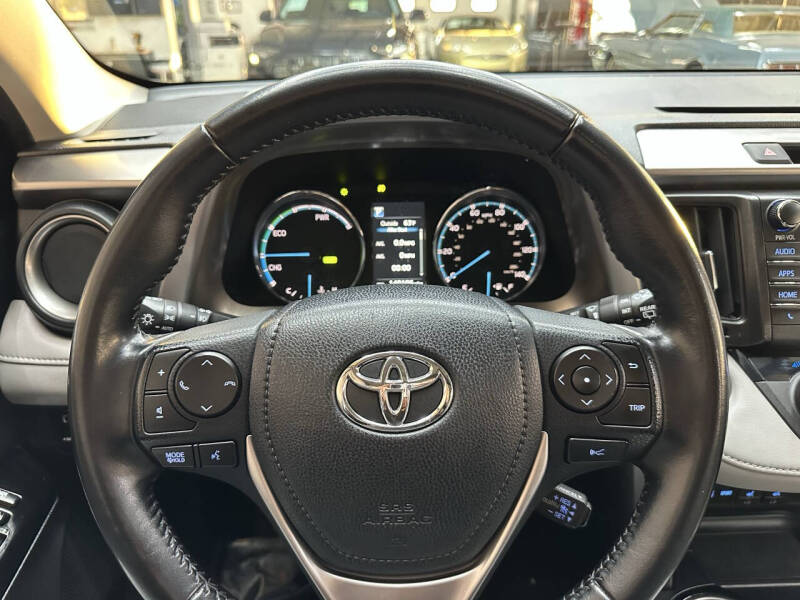 2016 Toyota RAV4 Hybrid Limited