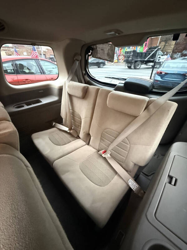 2011 Nissan Pathfinder SV