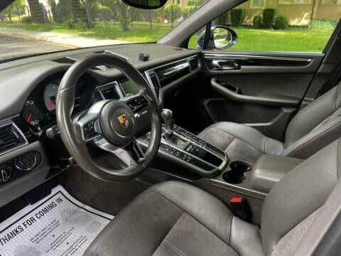 2016 Porsche Macan S
