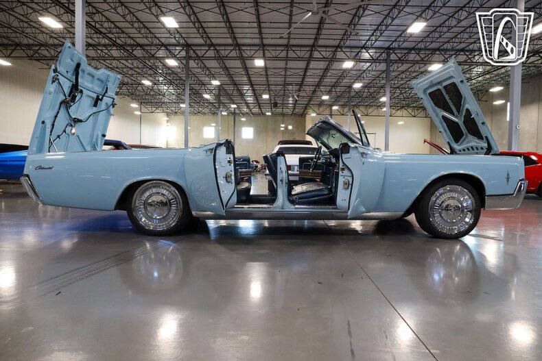 1966 Lincoln Continental