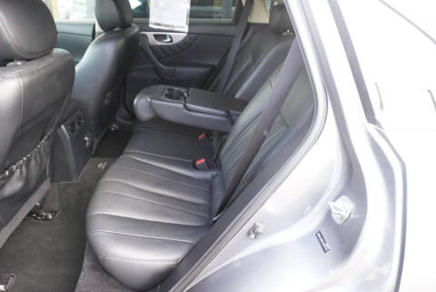2015 Infiniti QX70