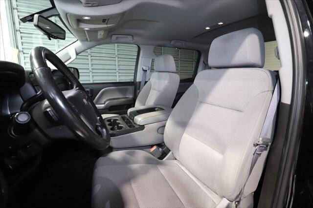 2017 Chevrolet Silverado Pickup - $29,497