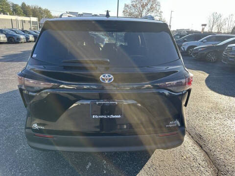 2024 Toyota Sienna