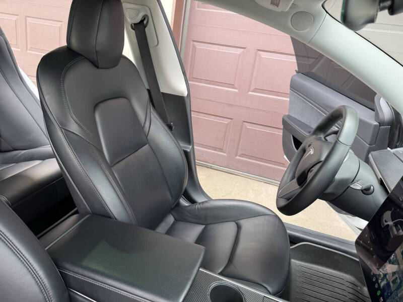 2019 Tesla Model 3 Long Range