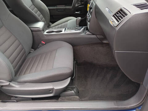 2010 Dodge Challenger SE