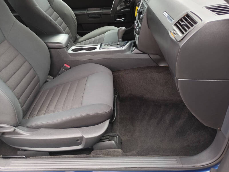 2010 Dodge Challenger SE