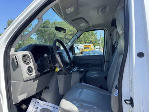 2012 Ford E-Series E-250