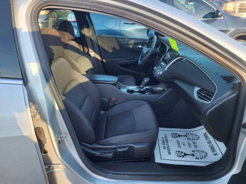 2022 Chevrolet Malibu LT