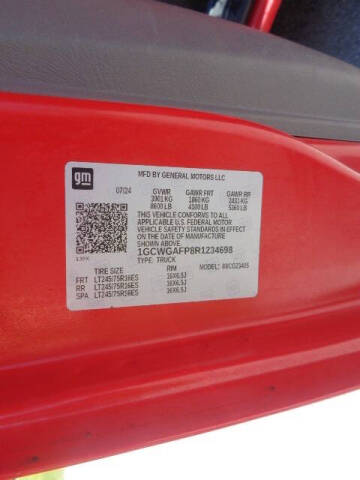 2024 Chevrolet Express 2500