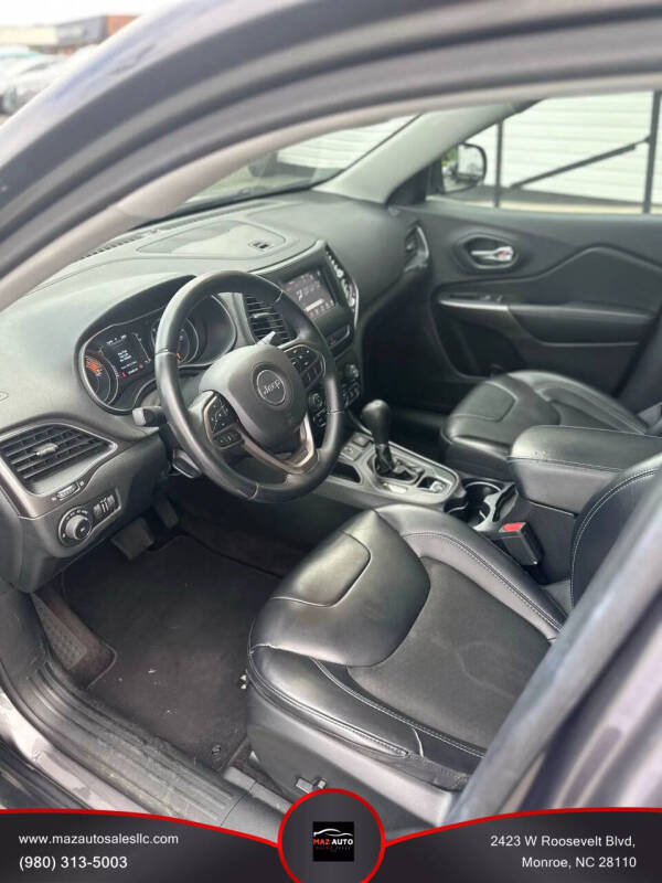 2019 Jeep Cherokee Latitude Plus