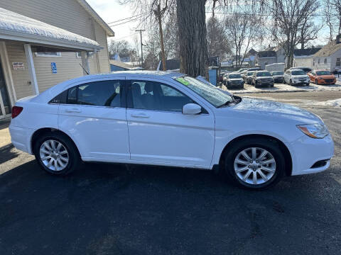 2013 Chrysler 200 Touring