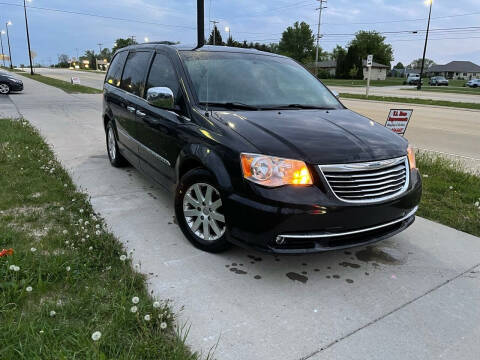 2012 Chrysler Town and Country for sale at Wyss Auto in Oak Creek WI