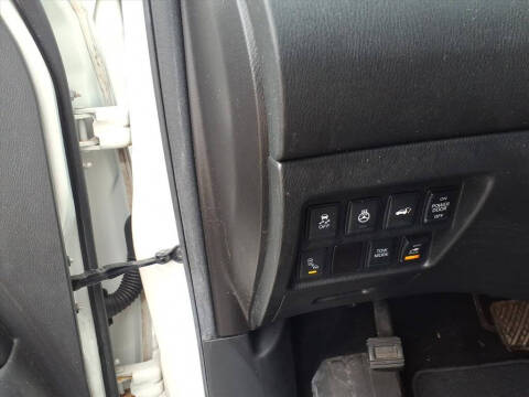 2016 Nissan Pathfinder SL