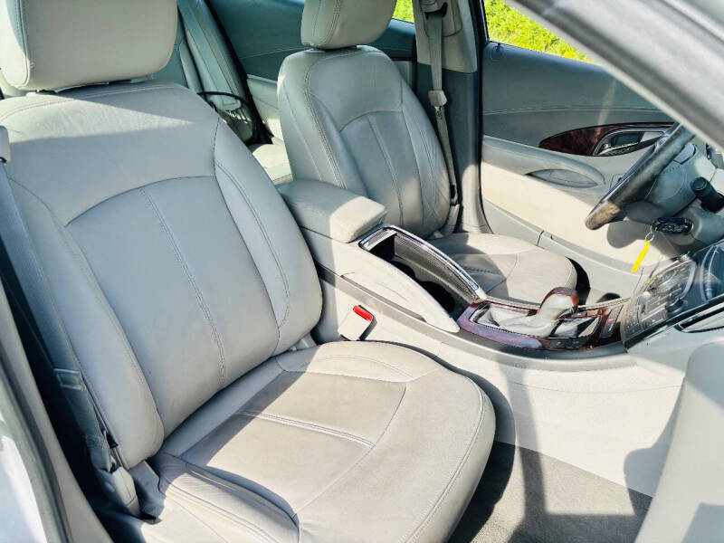 2012 Buick LaCrosse Premium 1