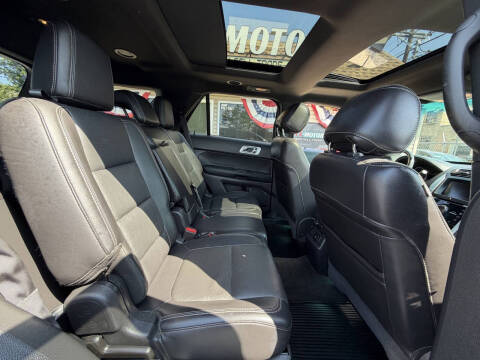 2015 Ford Explorer Sport