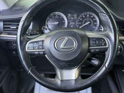 2017 Lexus ES 350