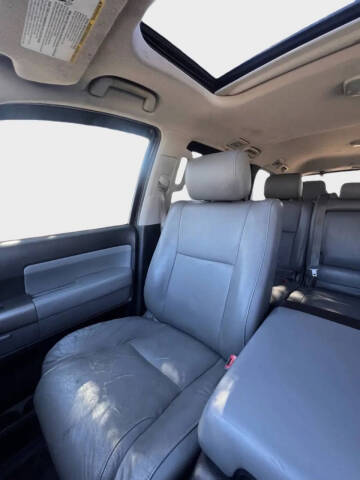 2013 Toyota Sequoia SR5